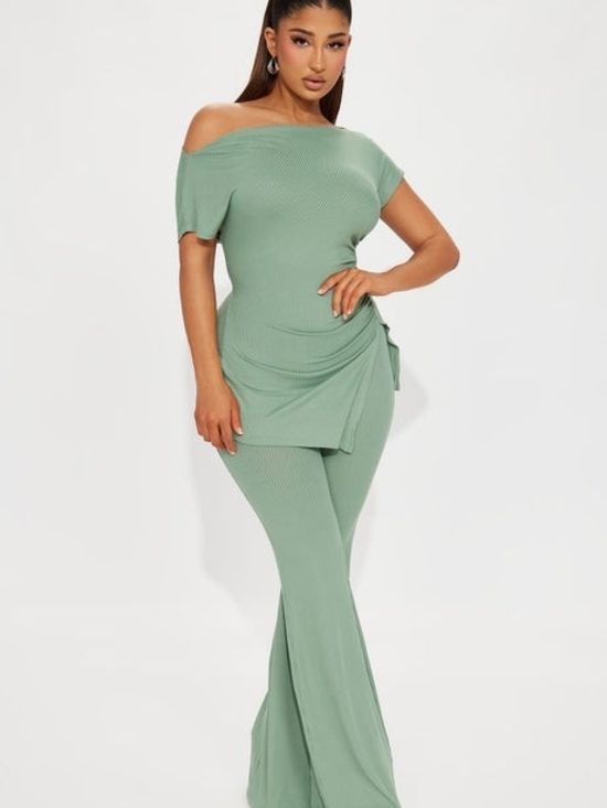 Fashion Nova One-Shoulder Ribbed Midi Dress in Sage